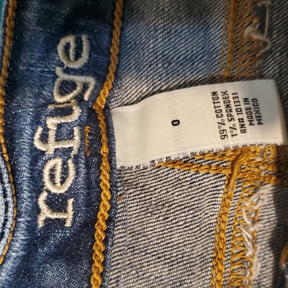 Refuge high-waist jean shorts cut-offs size 0 - Picture 3 of 5